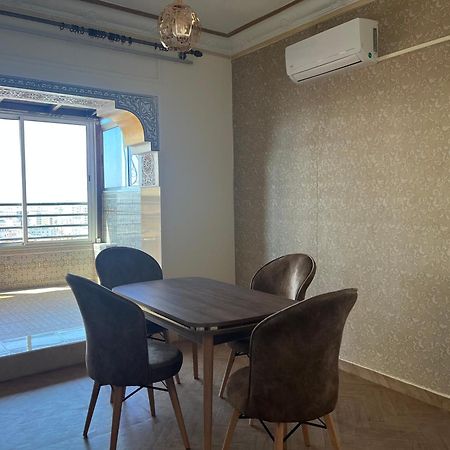 טנג'יר شقة مميزة وسط المدينة Distinctive Apartment In The City Center Apartamento Distintivo En El Centro De La Ciudad מראה חיצוני תמונה