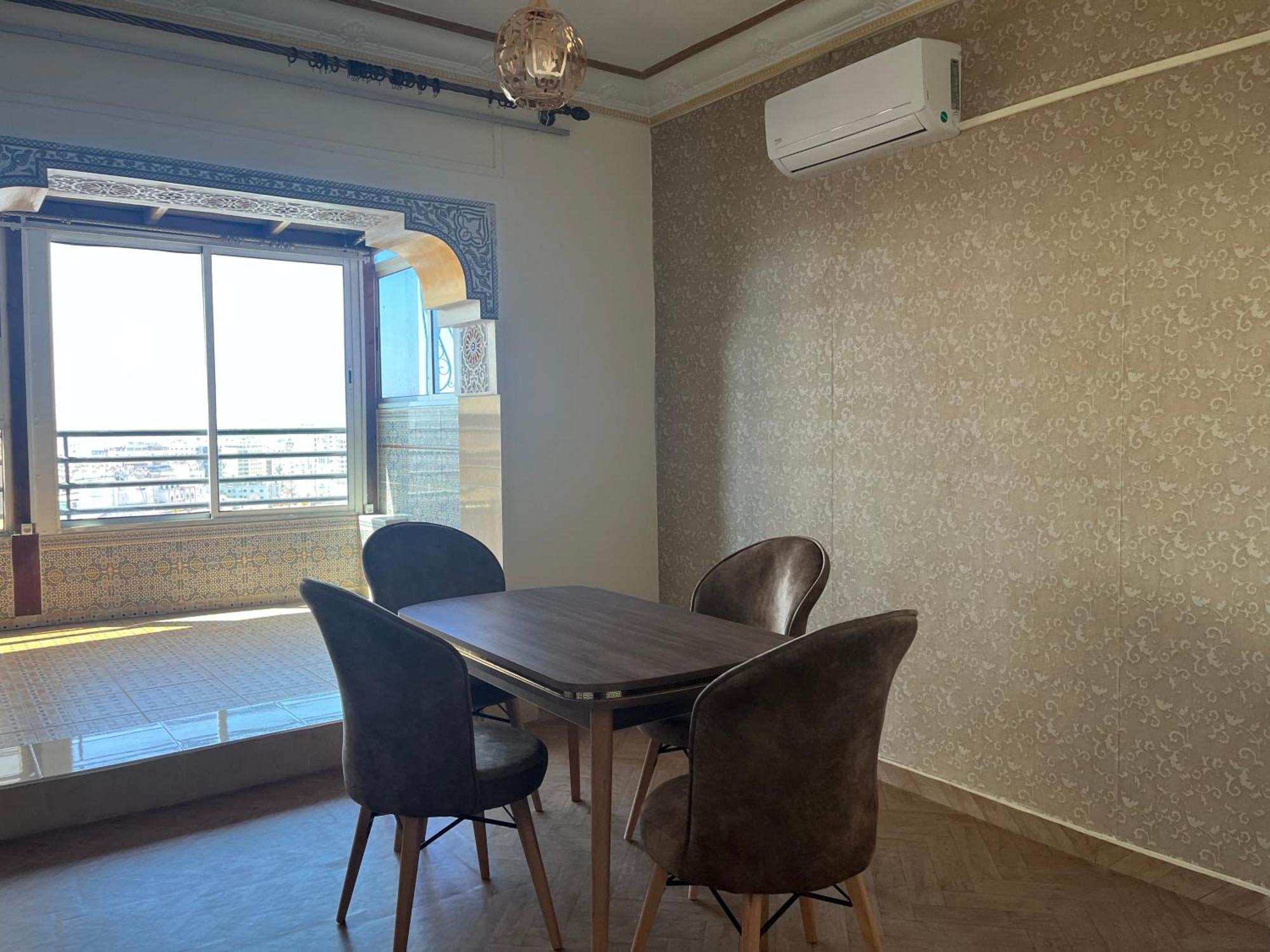 טנג'יר شقة مميزة وسط المدينة Distinctive Apartment In The City Center Apartamento Distintivo En El Centro De La Ciudad מראה חיצוני תמונה